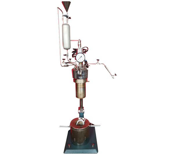 KCFD系列--帶在線加料、在線取樣-卡環(huán)連接