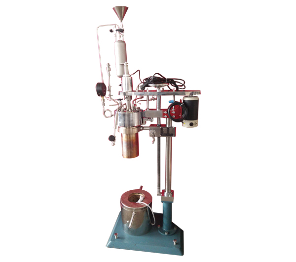 KCFD系列--帶在線加料、在線取樣-卡環(huán)連接側(cè)面照片